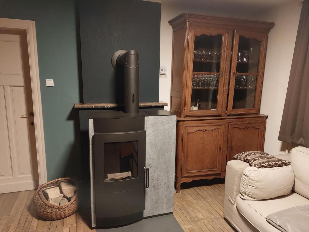 Le Reposoir Maison Spacieuse Avec Feu Au Bois Bertogne Εξωτερικό φωτογραφία