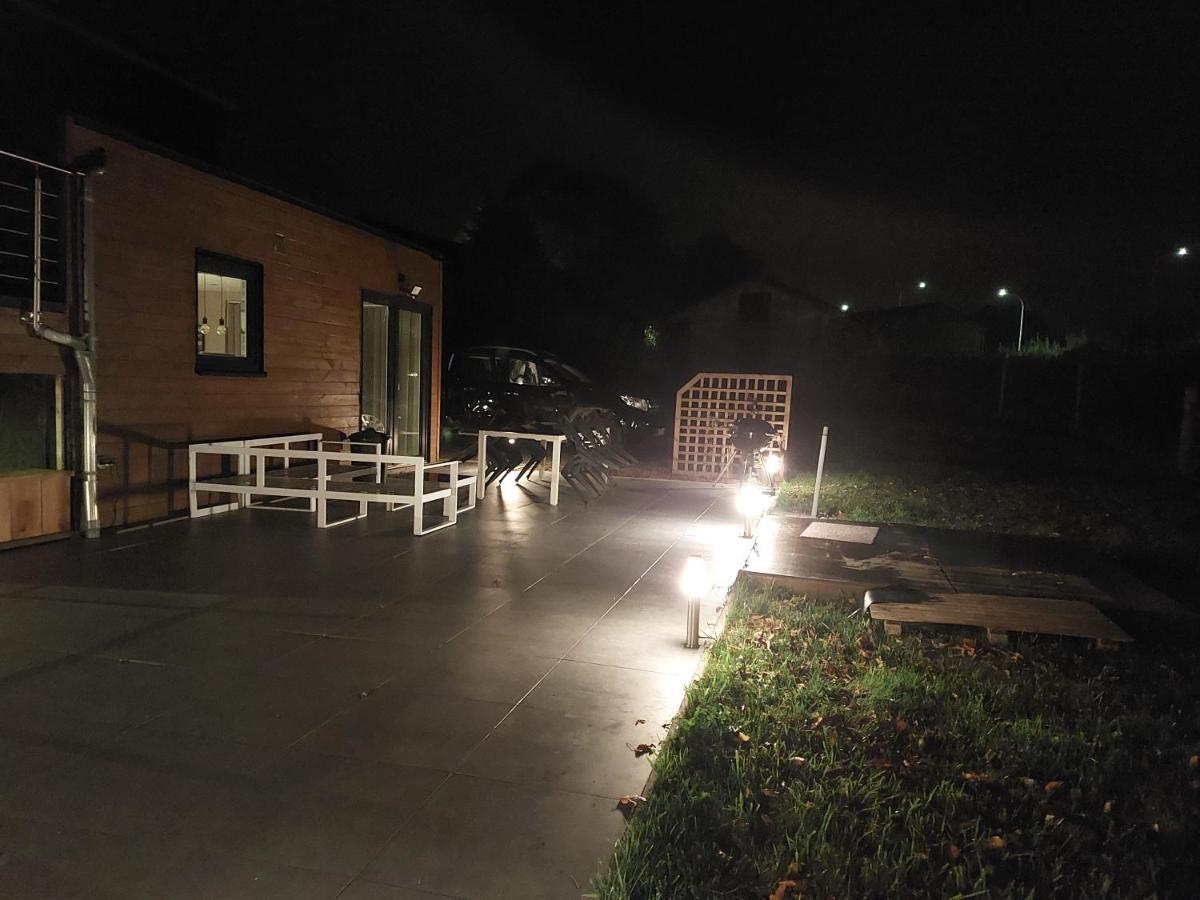 Le Reposoir Maison Spacieuse Avec Feu Au Bois Bertogne Εξωτερικό φωτογραφία