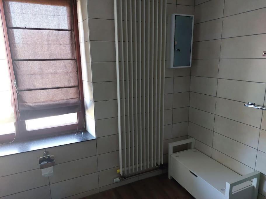 Le Reposoir Maison Spacieuse Avec Feu Au Bois Bertogne Εξωτερικό φωτογραφία